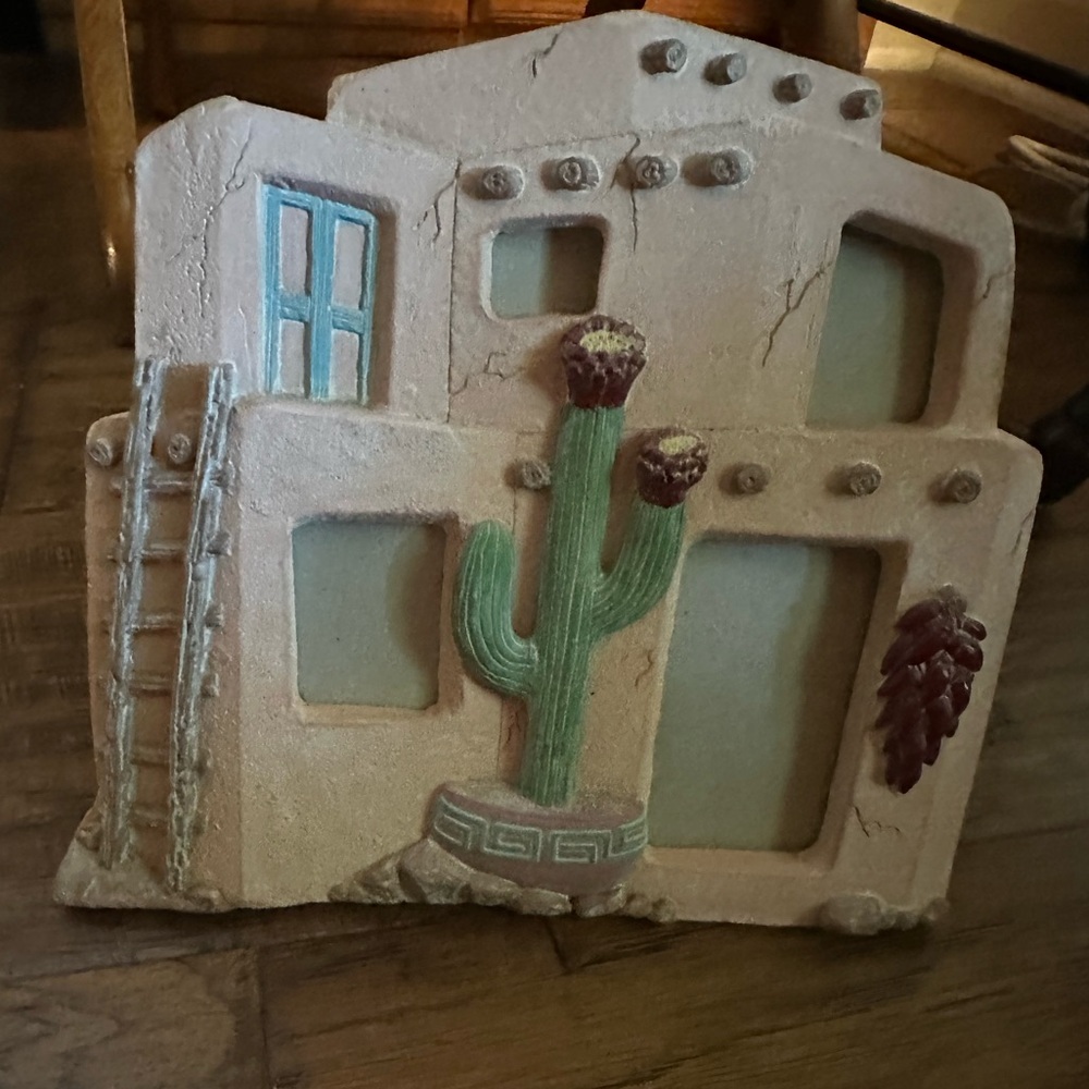 Southwestern Style Decorative Picture Frame!  Adorable